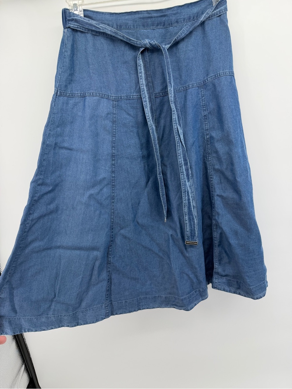 Adrienne Vittadini Blue Denim Flared Skirt with Tie Belt